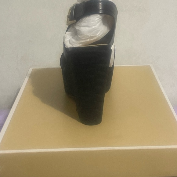 Michael Kors Wedges - Picture 4 of 5